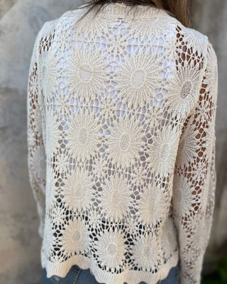 Isadora | Gilet en crochet élégant à boutons